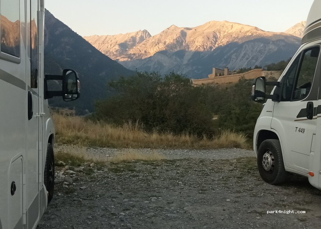 (05100) Briançon - Unnamed Road — foto 3