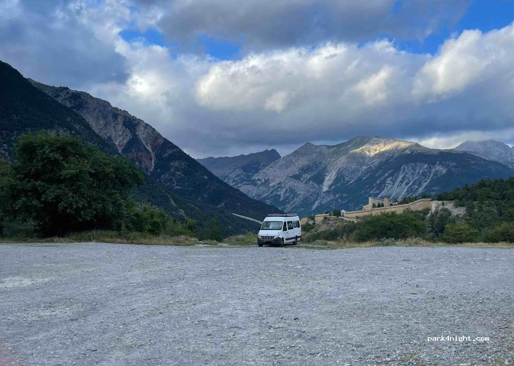 (05100) Briançon - Unnamed Road — foto 5