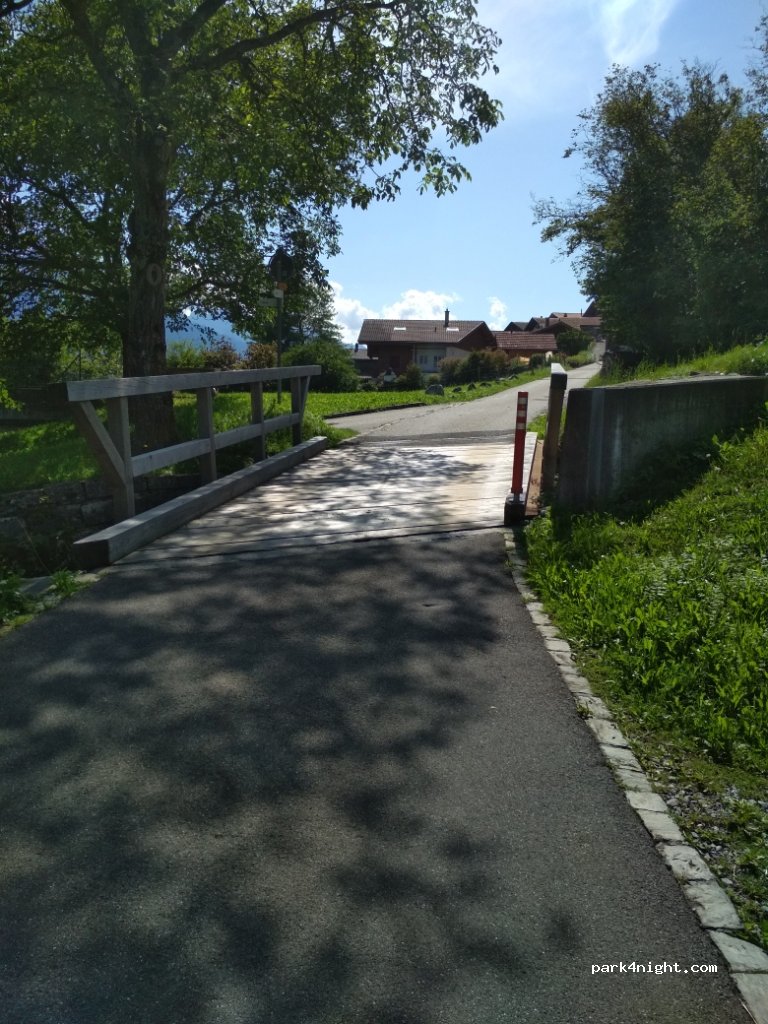(3854) Oberried am Brienzersee - 22 Dörfli — foto