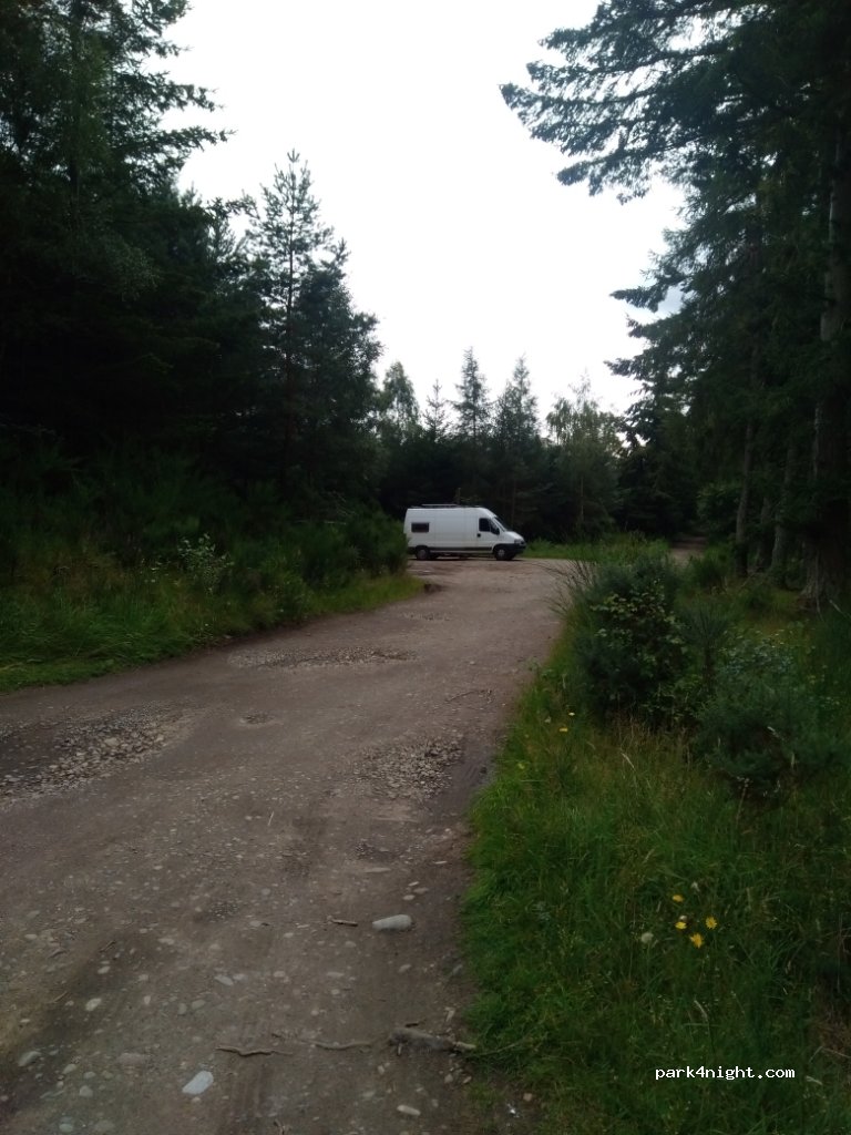(IV36 2SQ) Forres - Unnamed Road — foto