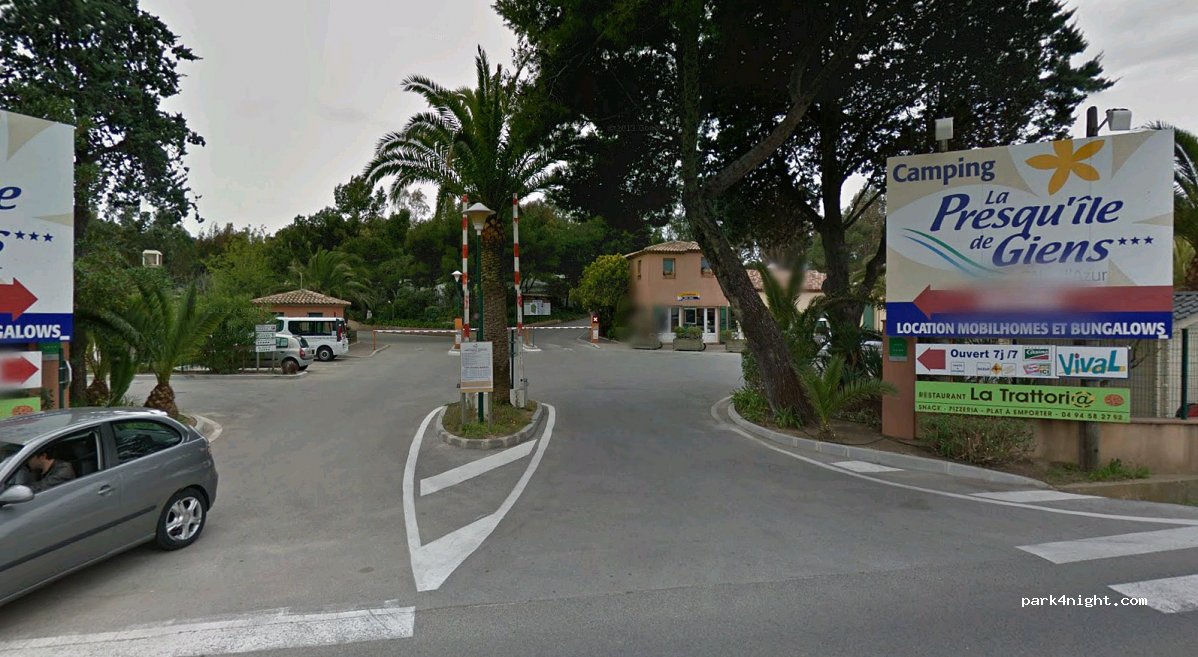 Camping presqu'île de Giens* — foto