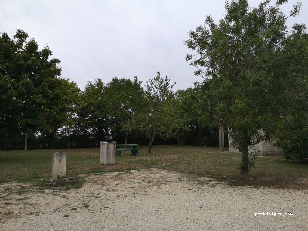 (85420) Liez - 1 Les Plantes — foto 2