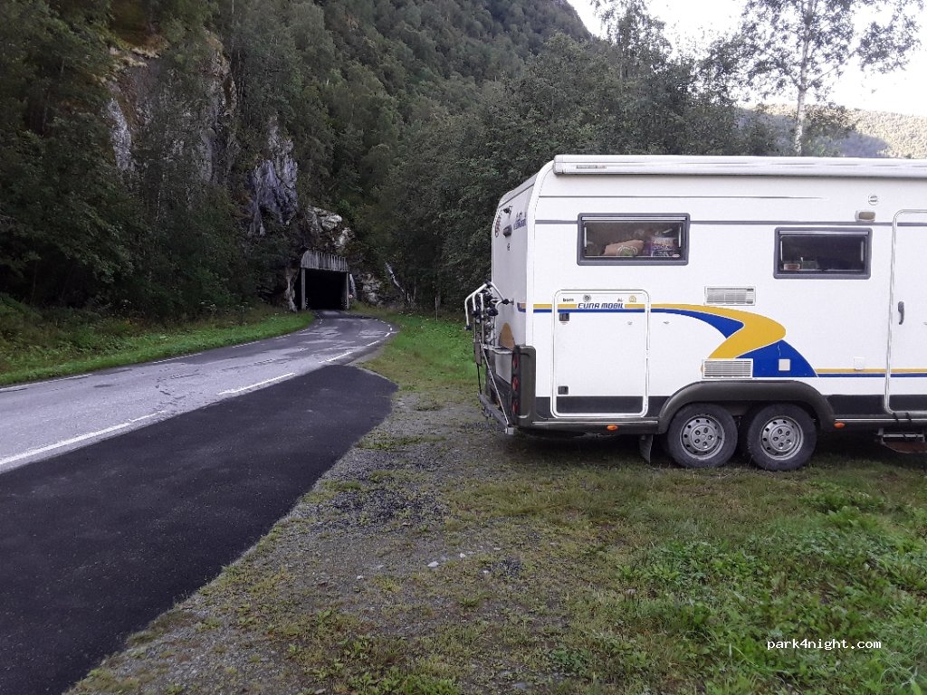 (6876) Skjolden - Sekundær Fylkesveg 331 — foto 2