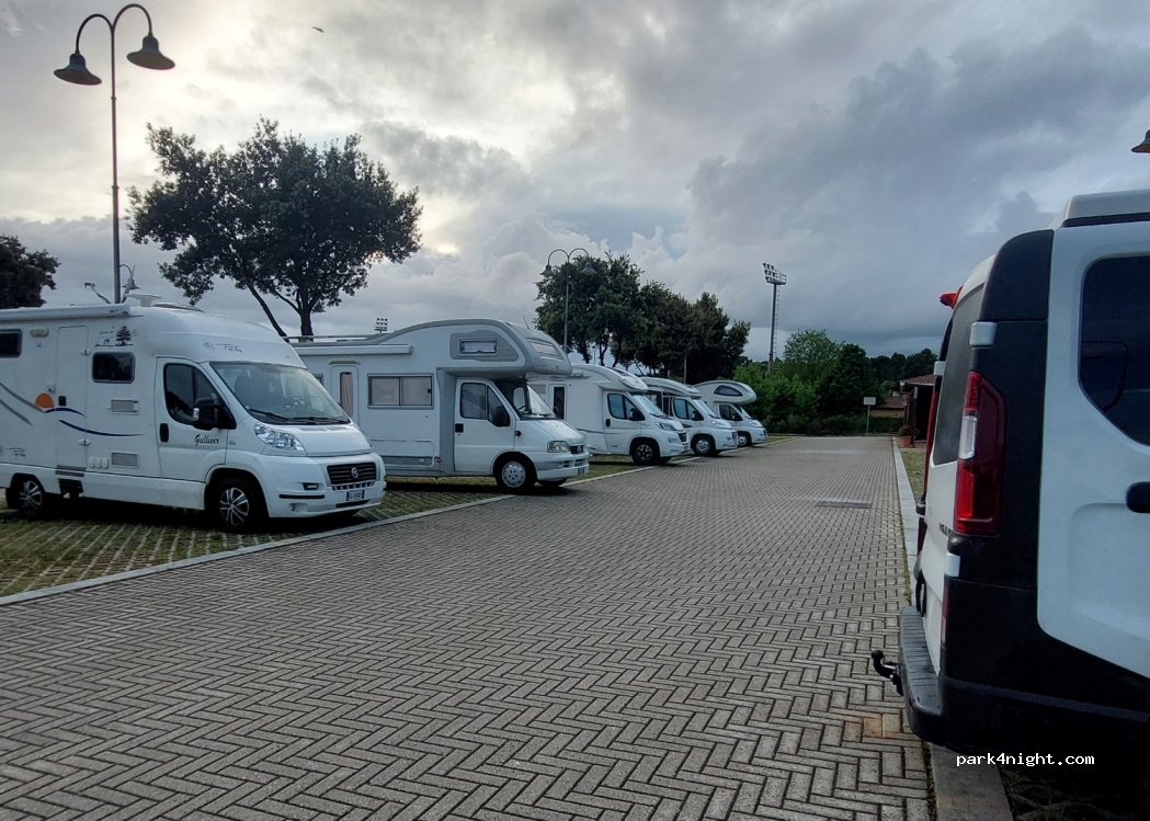 Area camper Venturina Terme — foto 3