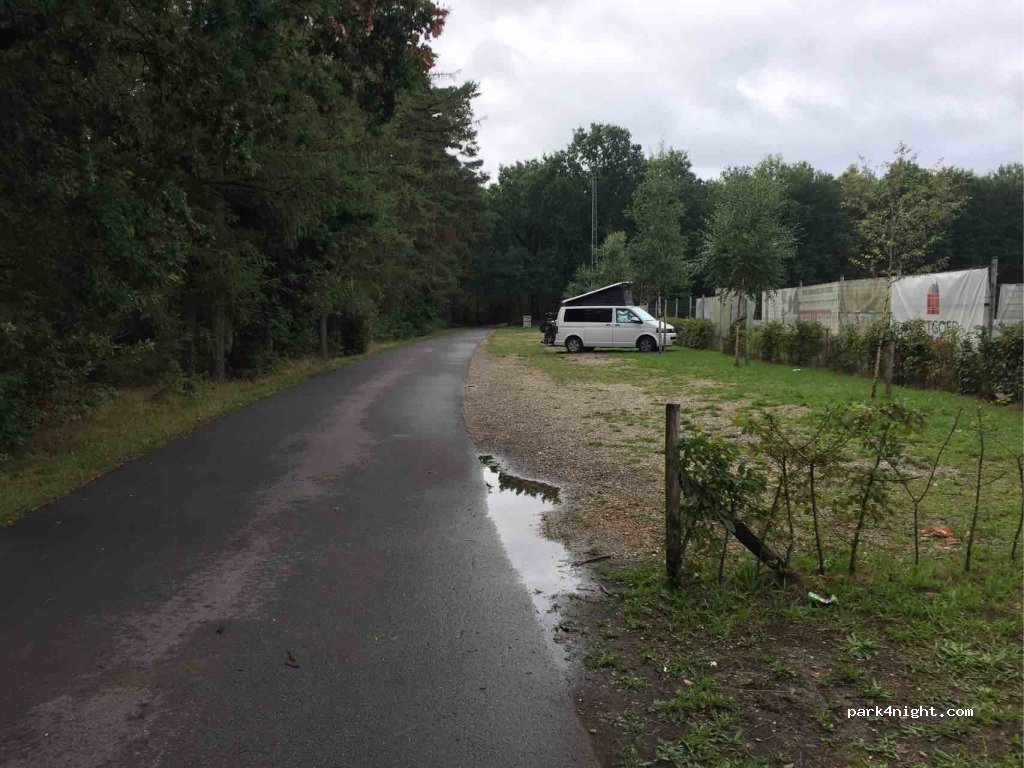 (3690) Zutendaal - 32-42 Postesstraat — foto