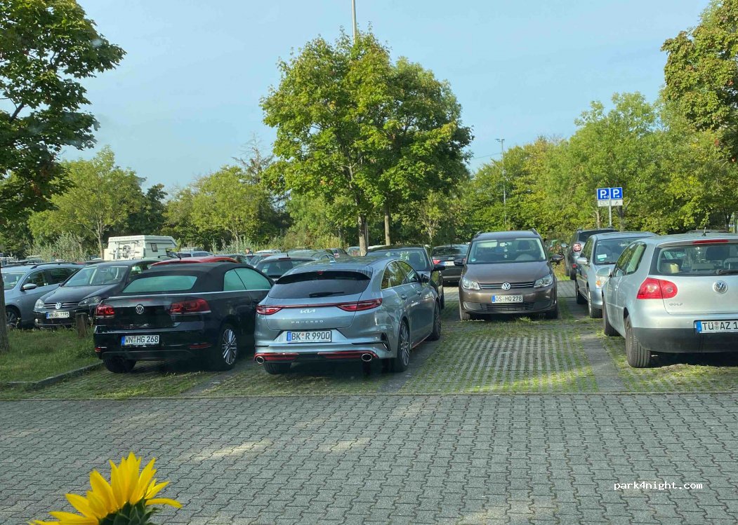 (70374) Stuttgart - Sommerrainstraße — foto 2