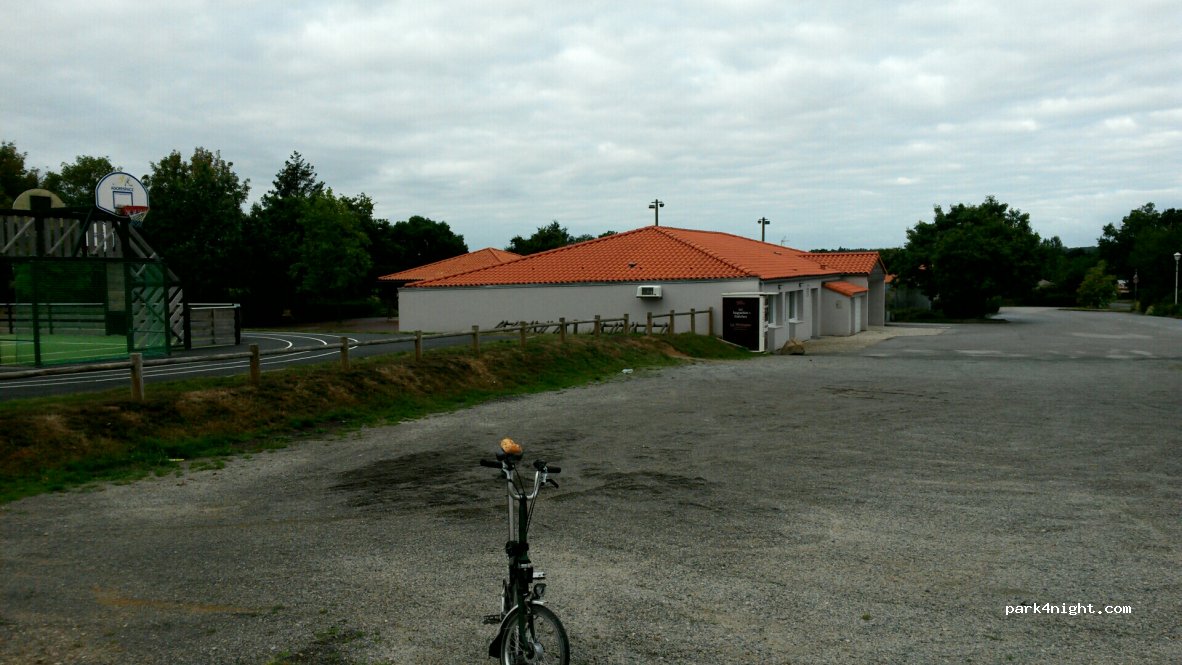 (85310) Le Tablier - 13 Rue du Foyer — foto 3