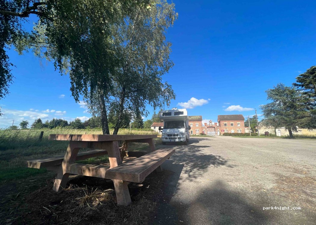 (01330) Le Plantay - 1600 Route de l'Abbaye — foto 4