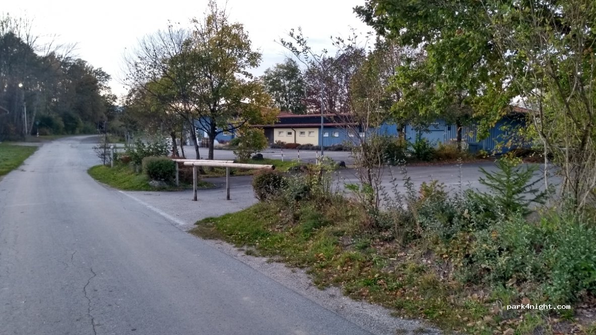 (83064) Raubling - 41 Sulzbergstraße — foto