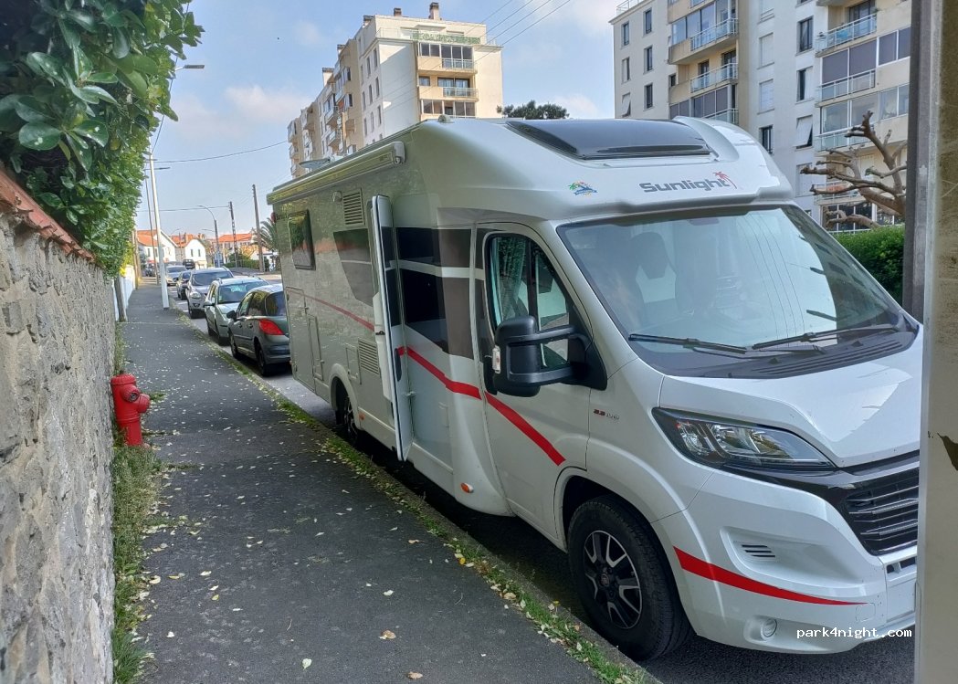 (64200) Biarritz - — foto 2