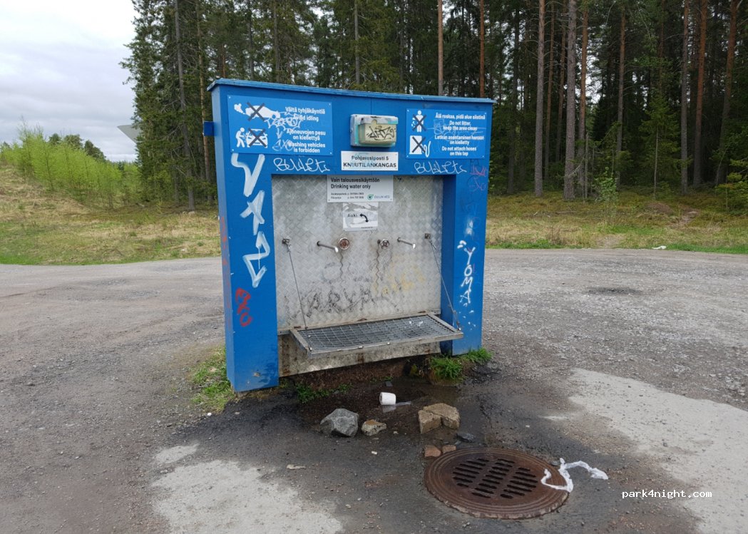 (90230) Oulu - 11 b Hiihtomajantie — foto