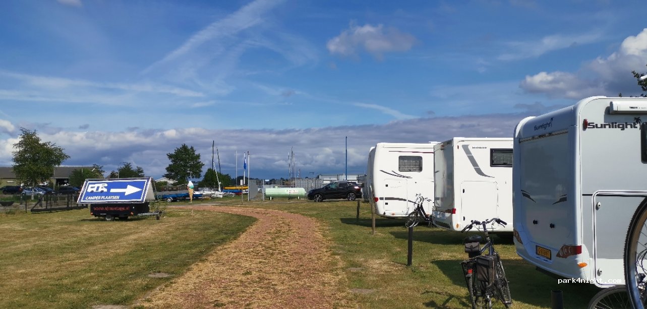 Camperplaats Jachthaven Midwolda — foto 5