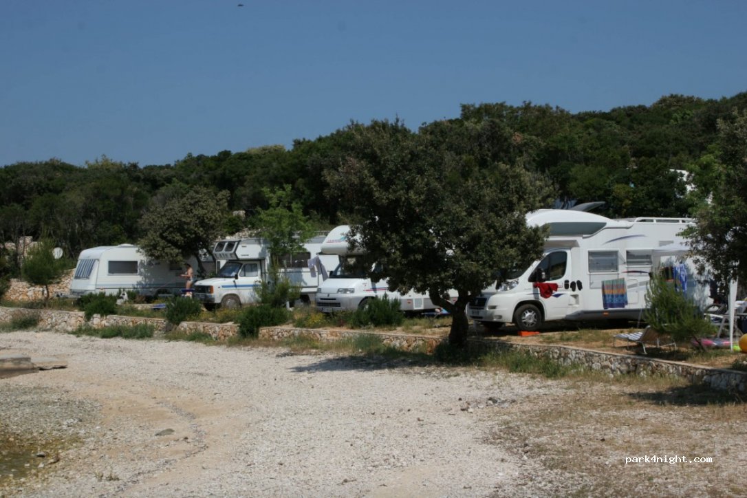 Camping Slatina — foto