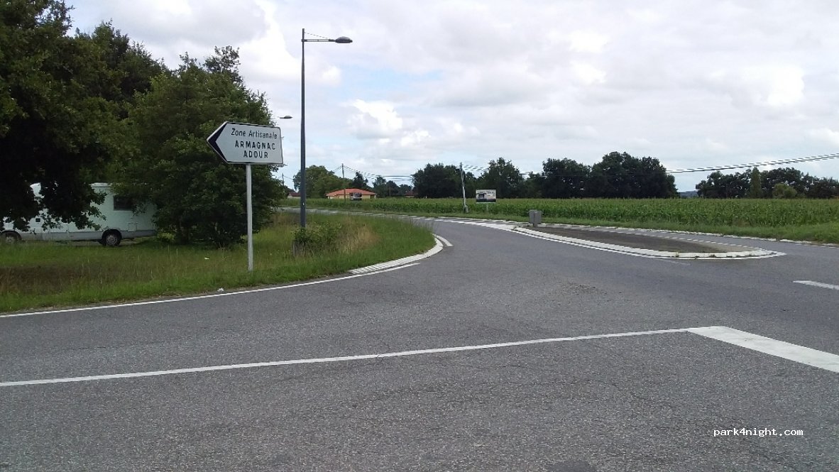 (32400) Barcelonne-du-Gers - Route de Bordeaux — foto