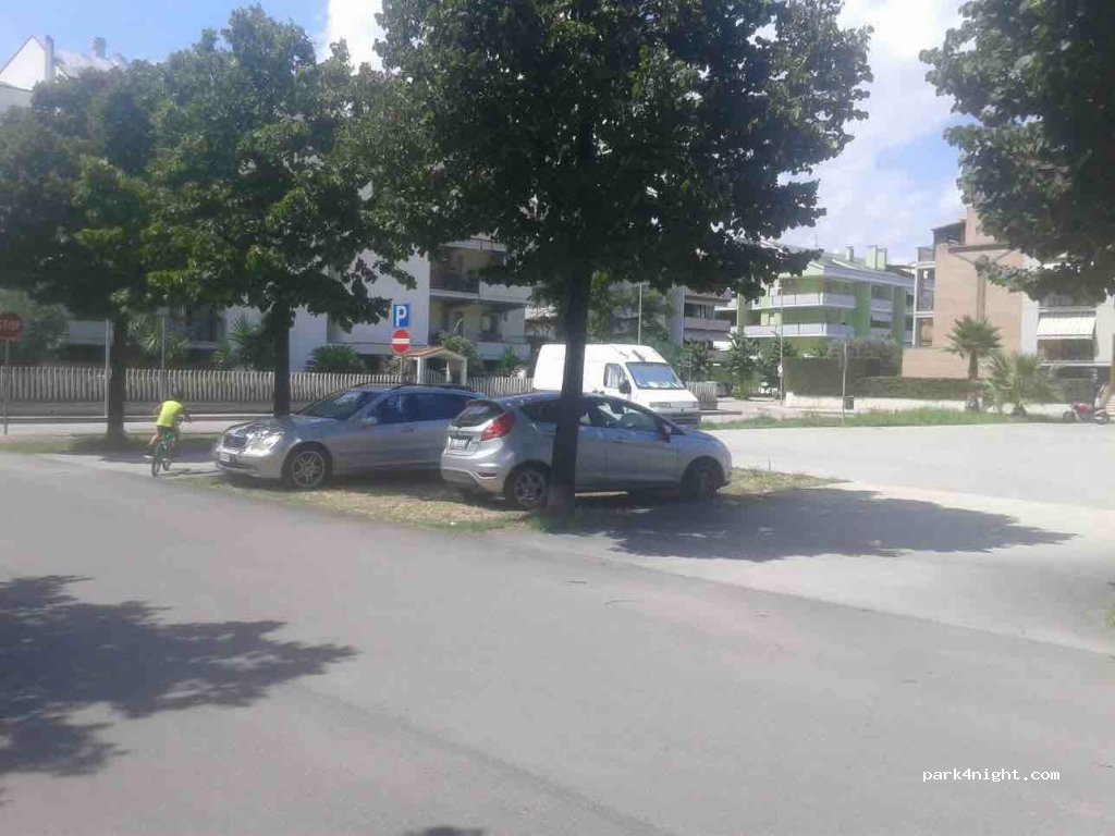 (64014) Martinsicuro - 44 Via Gorizia — foto