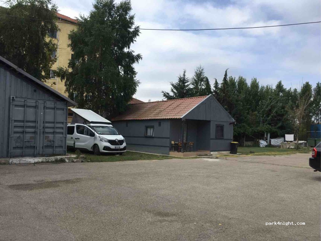 () Korçë - 18 Rruga Teli Samsuri — foto
