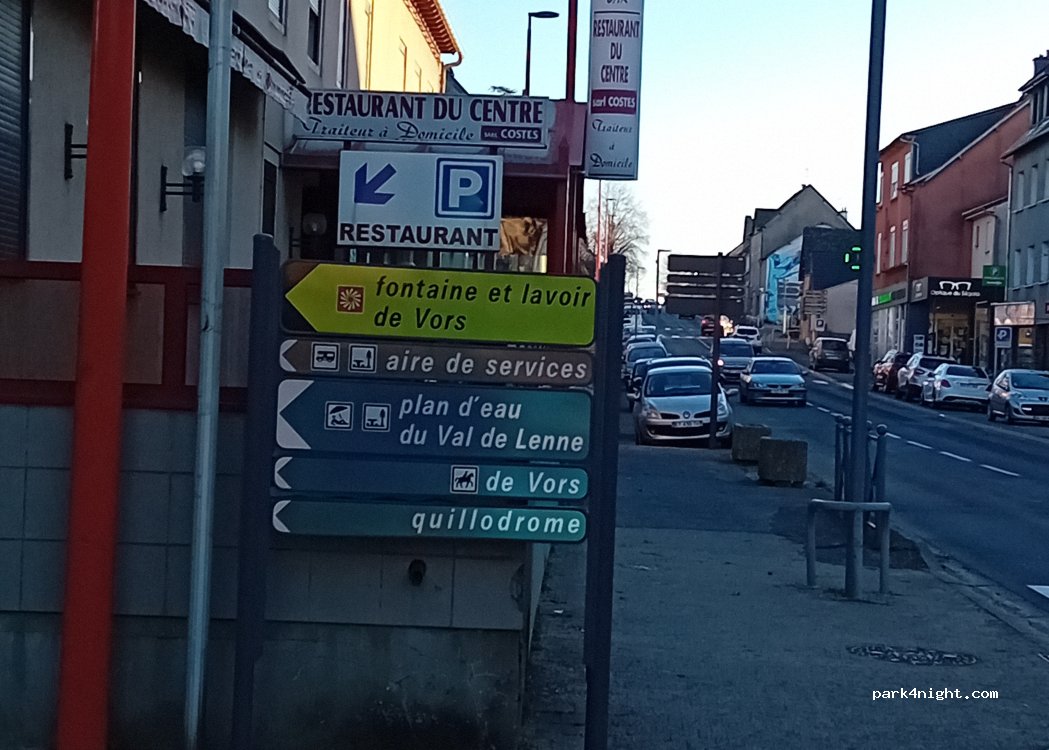 Aire de Camping Car Municipale Baraqueville — foto 3