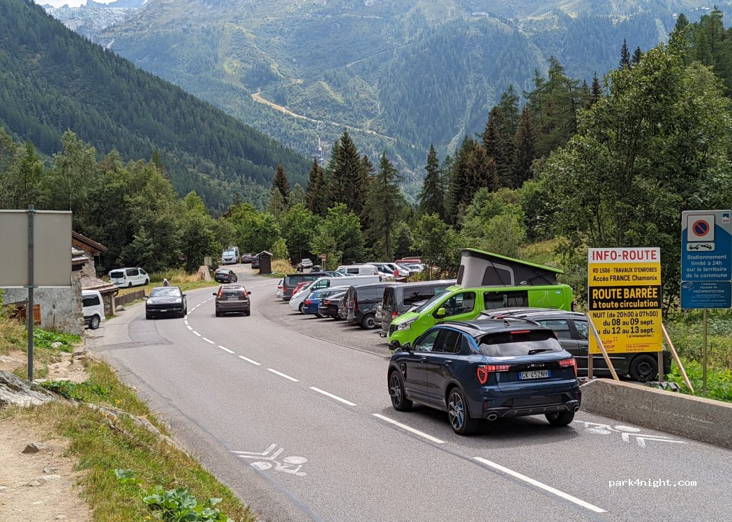 (74400) Chamonix-Mont-Blanc - 2100 Route des Montets — foto