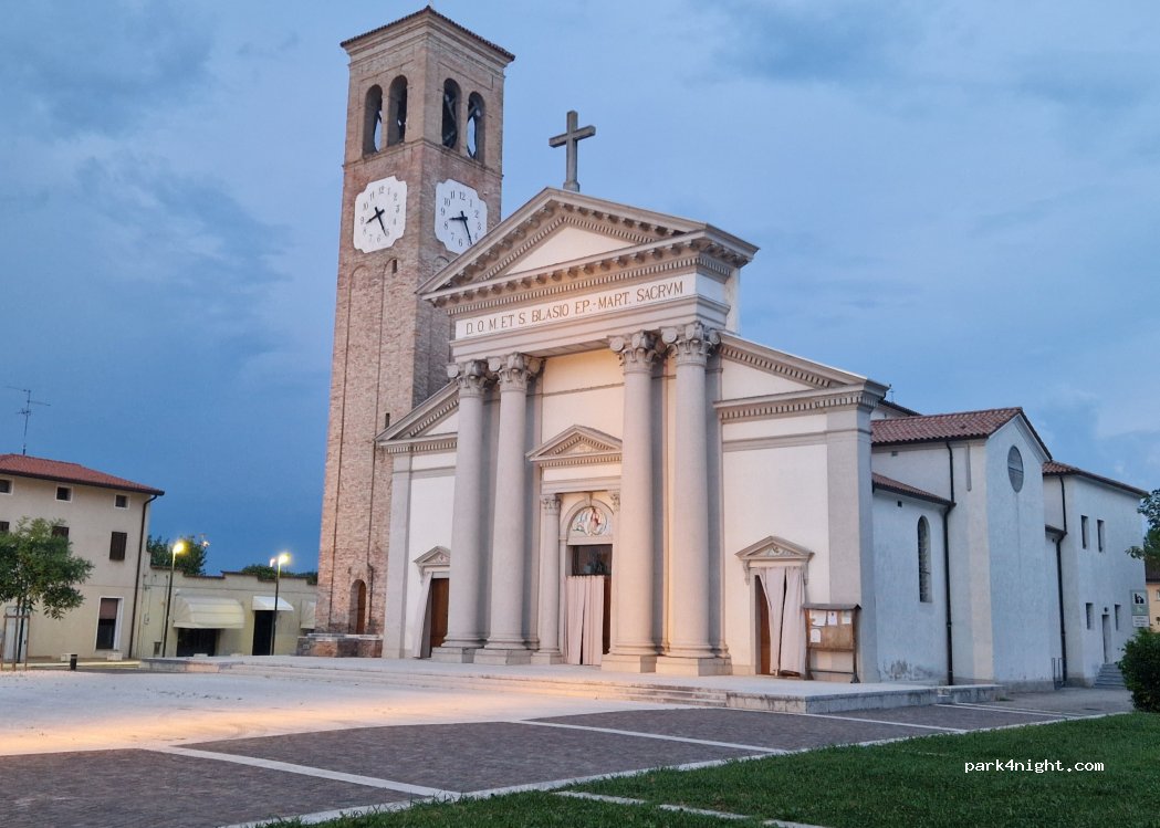 (31040) Parrocchia Santa Croce - 47 Via VIII Armata — foto 5