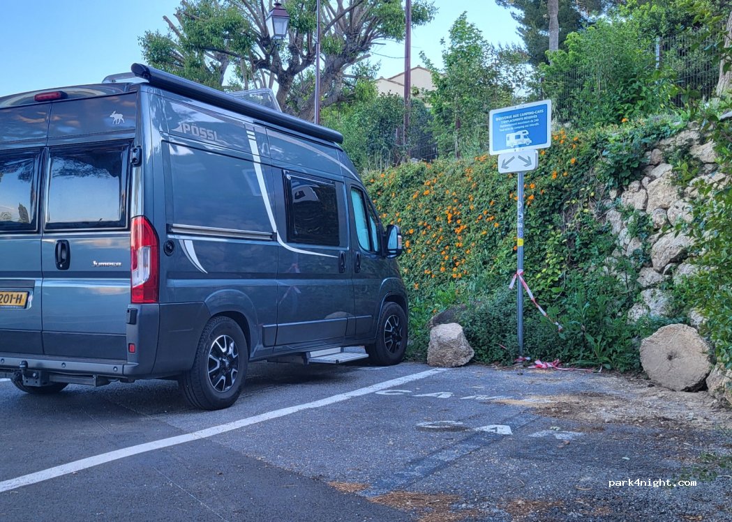 (06250) Mougins - 100 D235 — foto 4