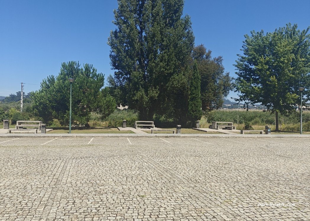 (3500) Viseu - Rua Doutor Aristides Sousa Mendes — foto 4