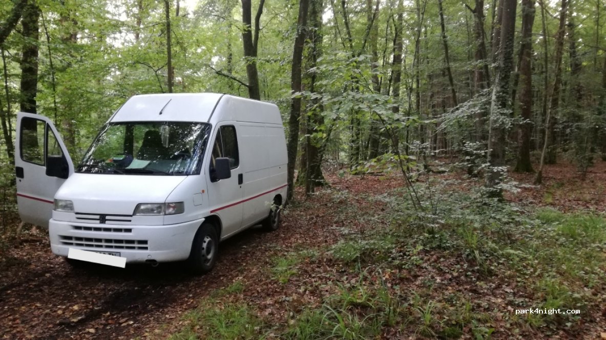 (51800) Sainte-Menehould - Unnamed Road — foto