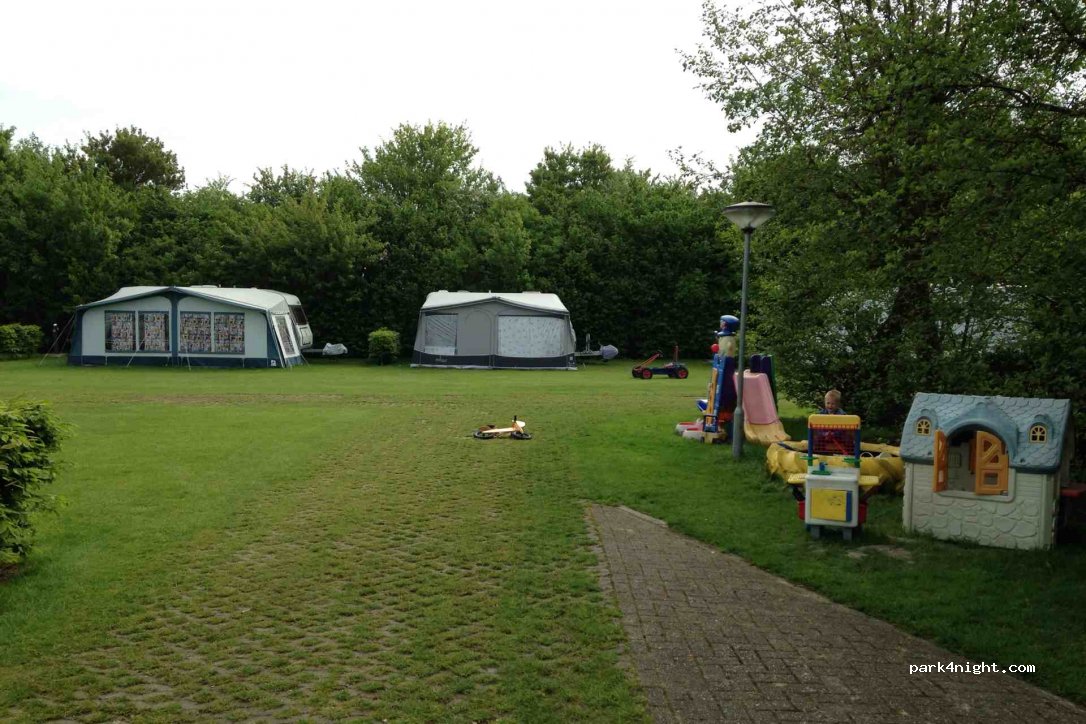 (4352 SC) Gapinge - 3 Meiwerfweg — foto