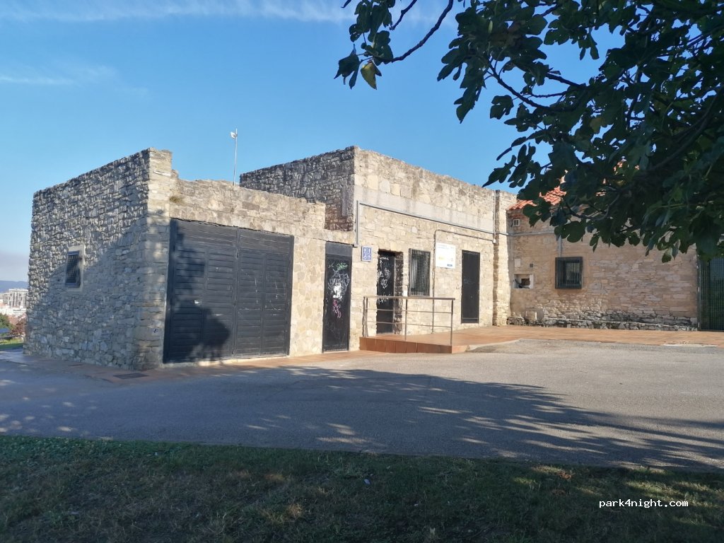 (33209) Gijón - 25 Camino Cementerio — foto 2