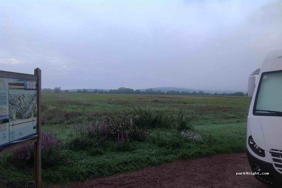 (18300) Couargues - D259 — foto 2