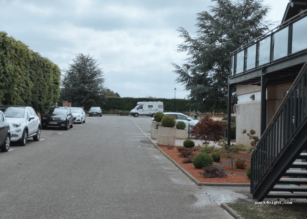 (27400) Heudebouville - 3 Rue de l'Église — foto