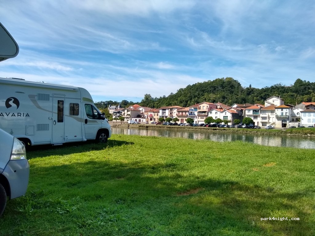 (40300) Peyrehorade - 50 Route d'Hastingues — foto 2