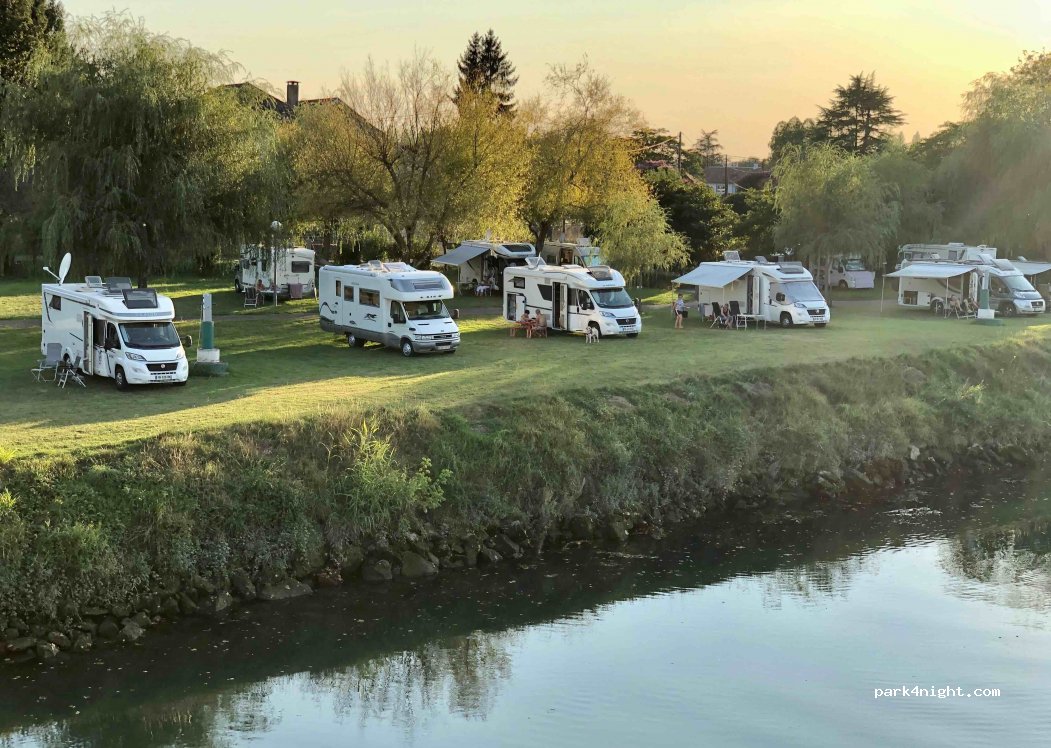 (40300) Peyrehorade - 50 Route d'Hastingues — foto 3