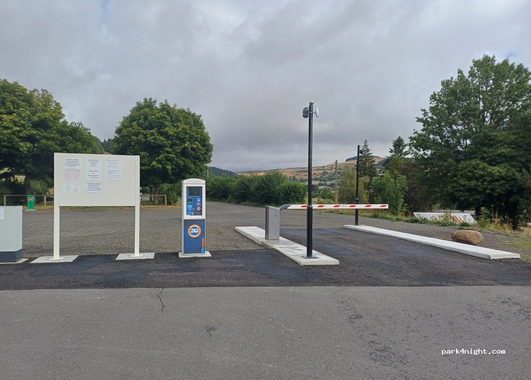 Aire de Camping-Cars d’Allanche — foto 4