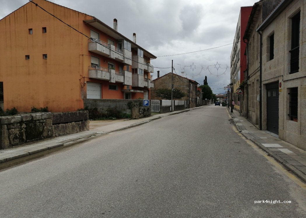 (36700) Tui - 22A Rúa Canónigo Valiño — foto 3