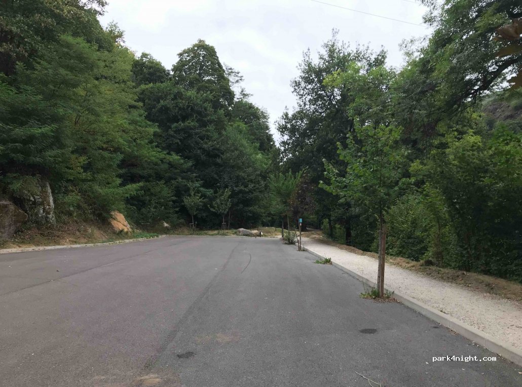(09110) Ax-les-Thermes - 29 Avenue Théophile Delcassé — foto 3