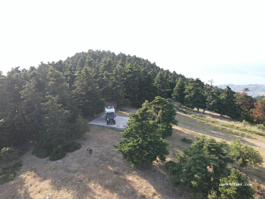 (265 04)  - Bourzanis — foto 4