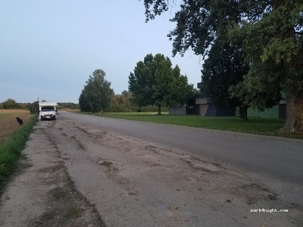 (89312) Günzburg - Unnamed Road — foto