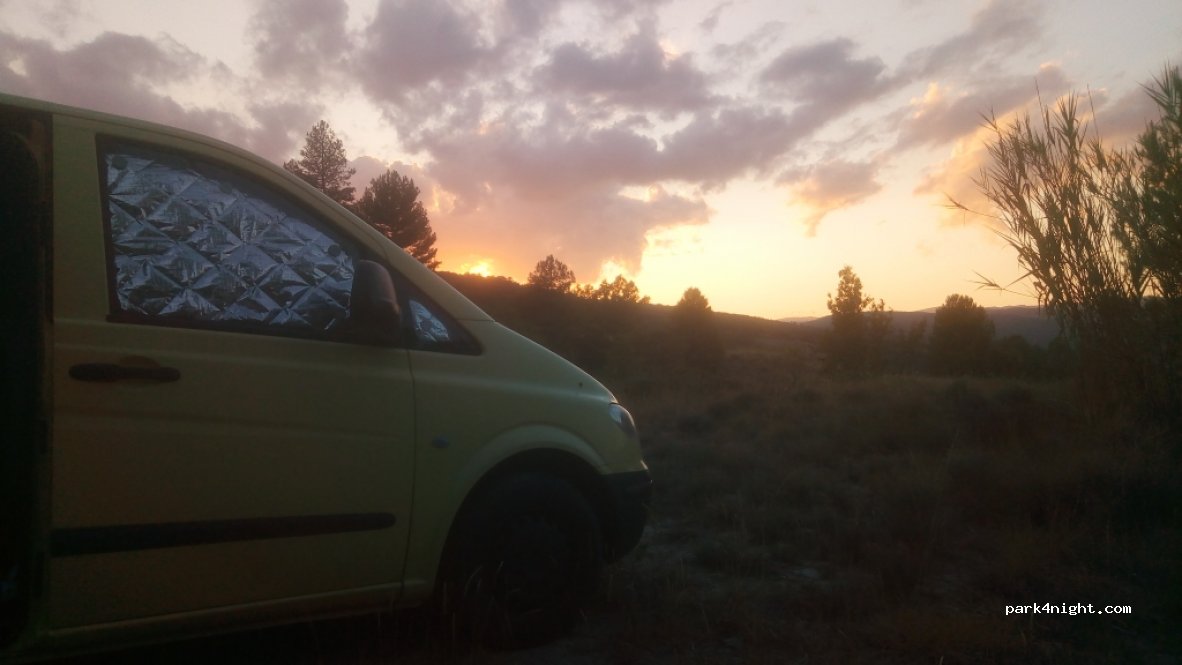(12315) Vallibona - 8 CV-111 — foto