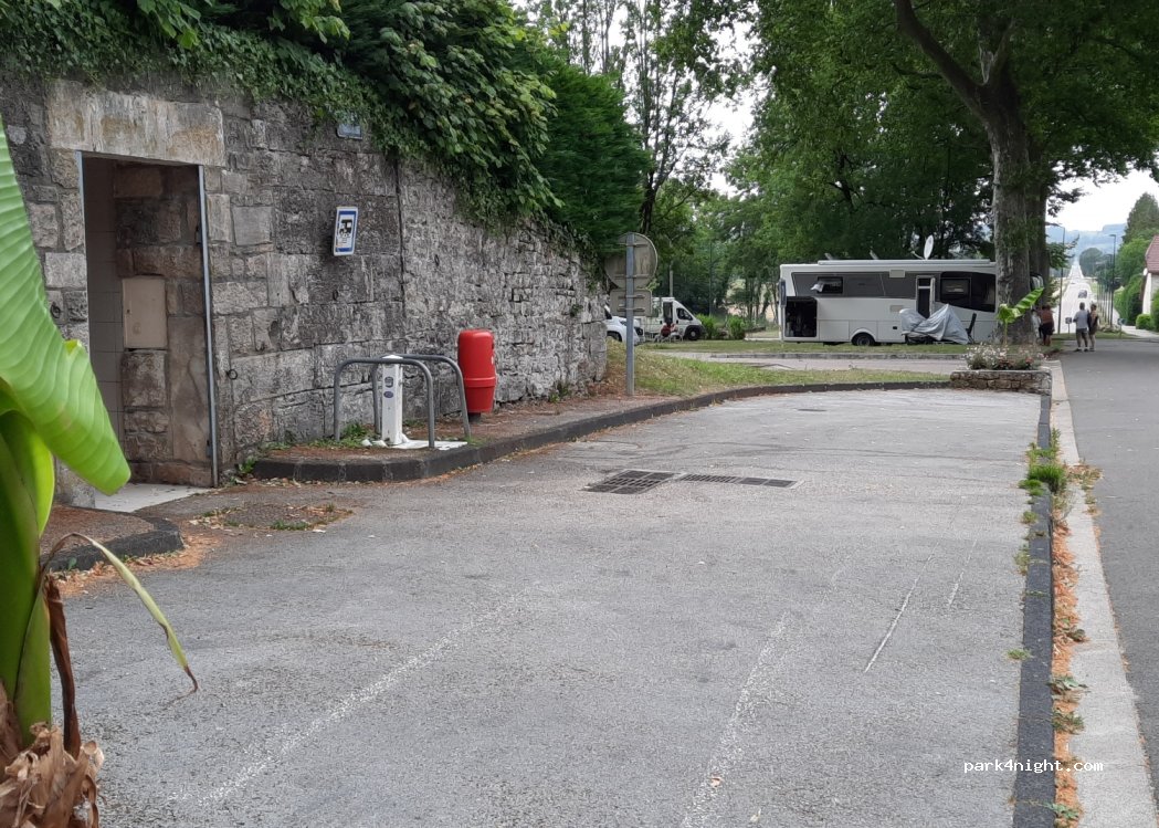 (39270) Orgelet - Rue du faubourg de l'Orme — foto 3