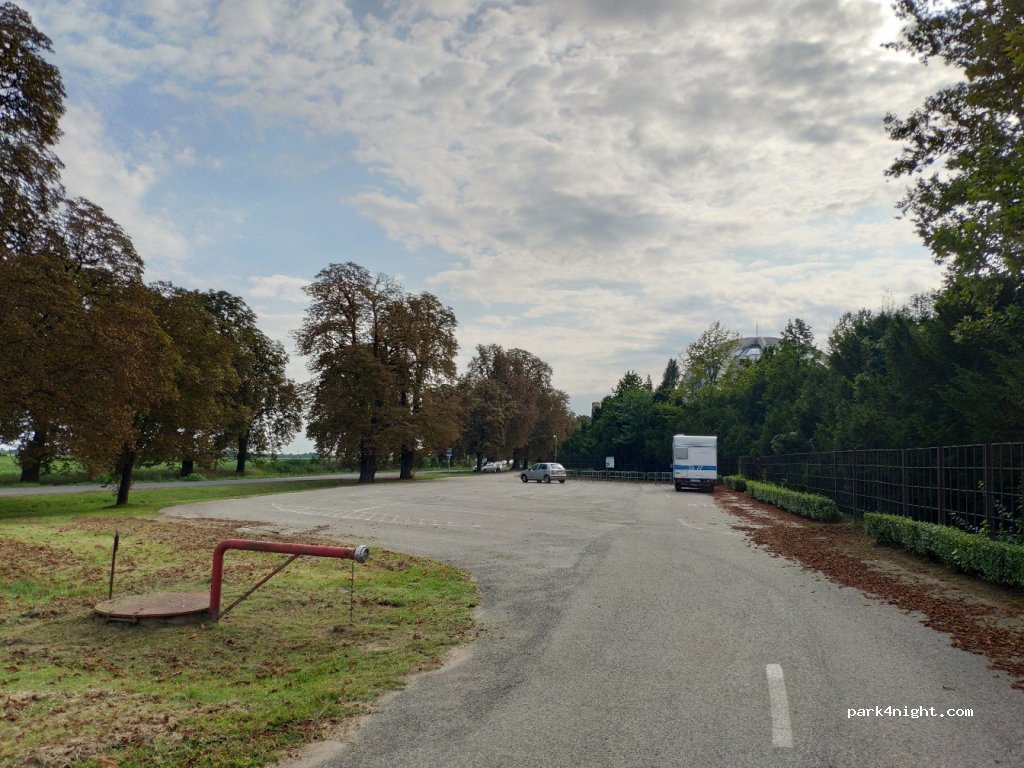 (7785) Sátorhely - 5702, Tomori u. 8 — foto