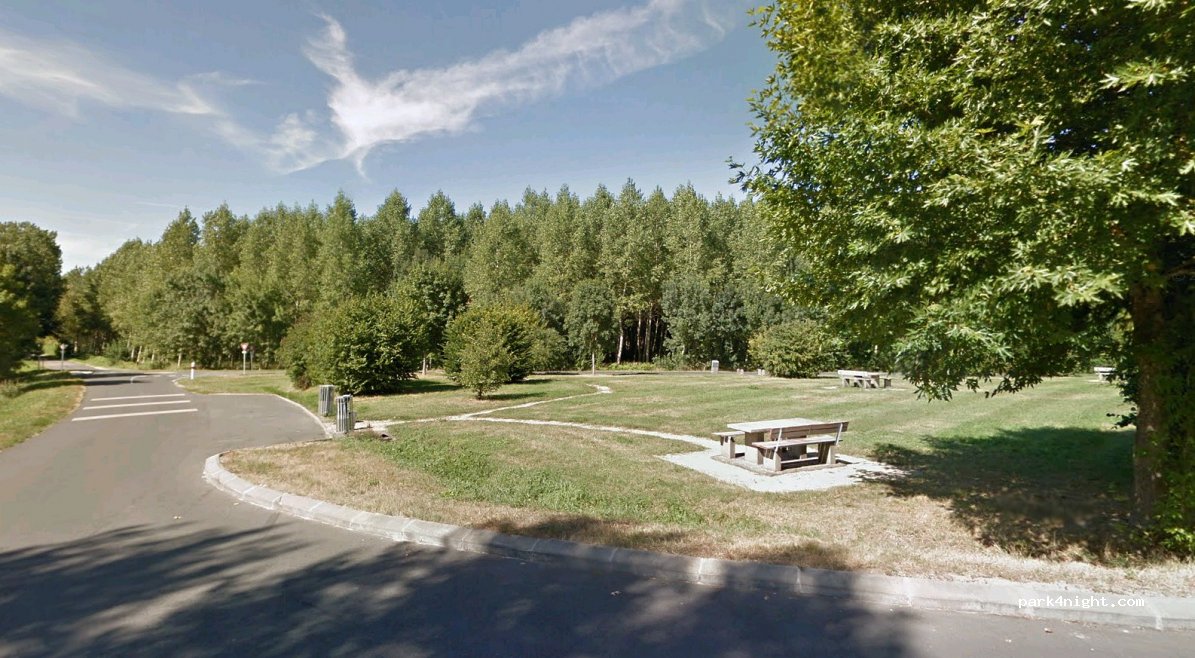 (37190) Rivarennes - D7 — foto