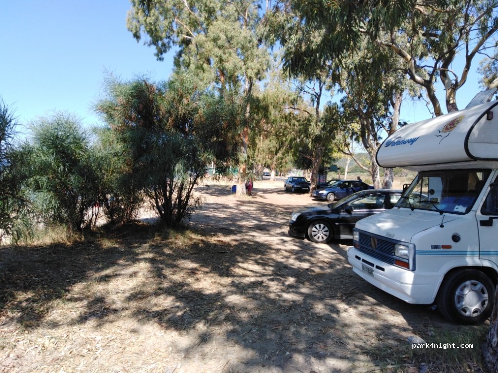 (461 00) Igoumenitsa - Unnamed Road — foto