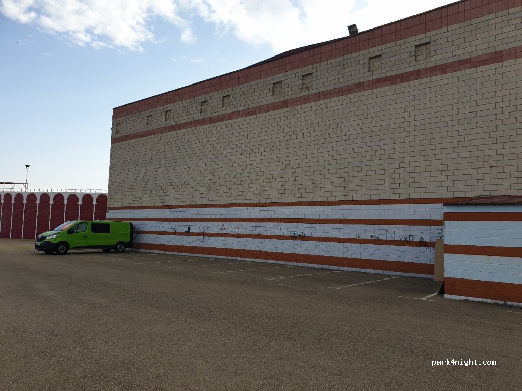 (49600) Benavente - 97 Calle la Rosaleda — foto
