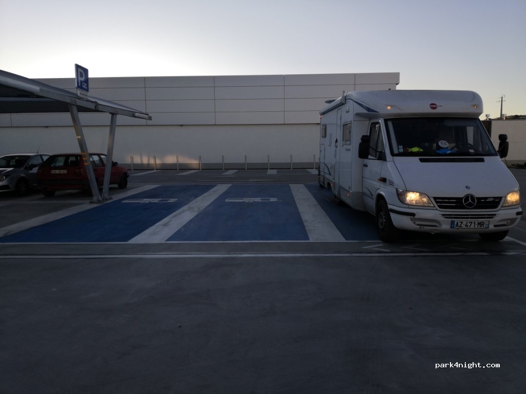 (8100-070) Boliqueime - 1 Avenida Professor Doutor Aníbal António Cavaco Silva — foto 2