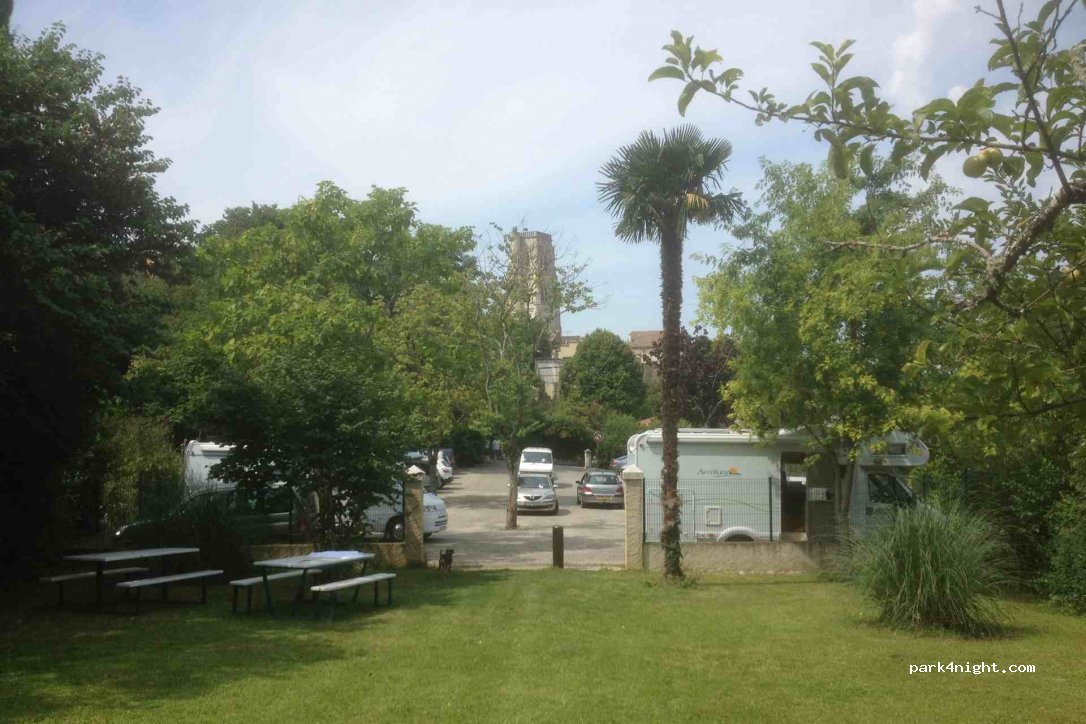 (32700) Lectoure - 5565 Rue Victor Hugo — foto 3