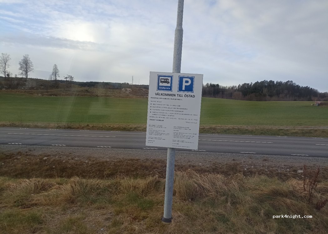 (457 51) Bullaren - 29 Maskrosvägen — foto