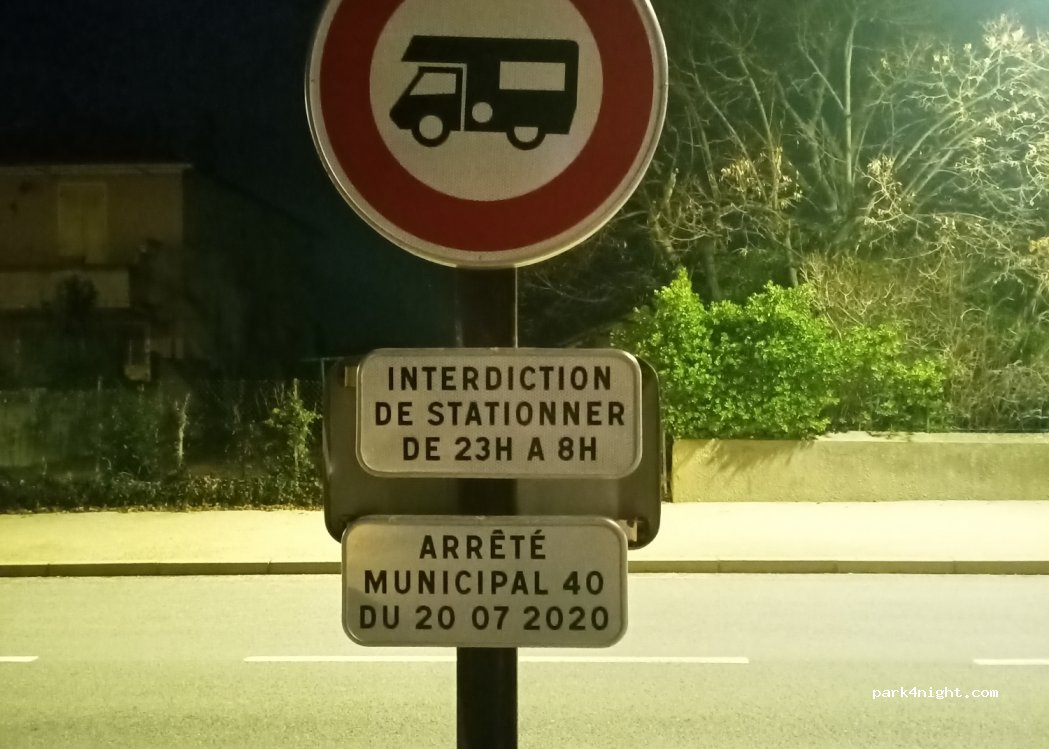 (04410) Puimoisson - D953 — foto