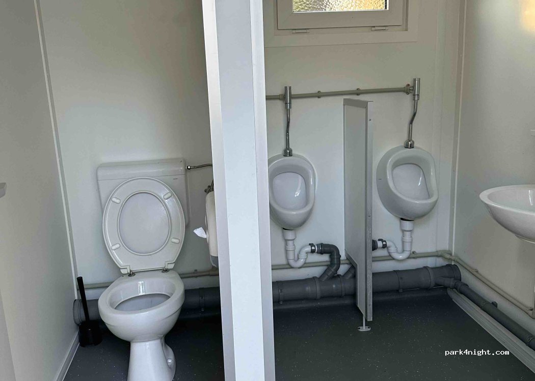Kauksi telklaager ja kämpingud — foto 4
