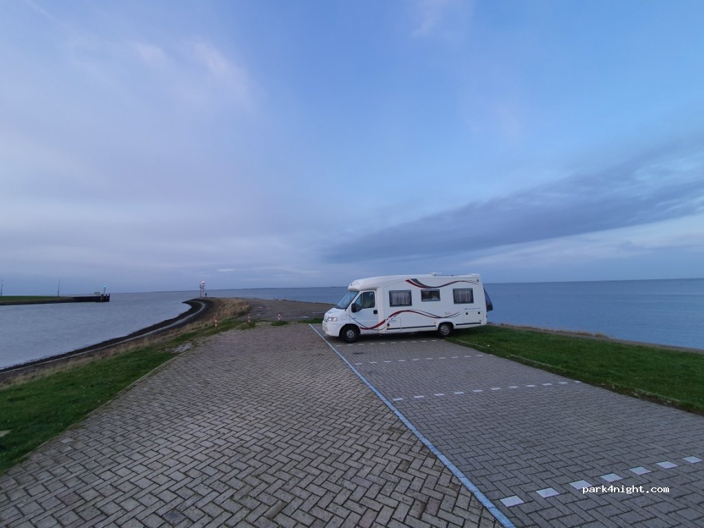 (9976 VN) Lauwersoog - 50 Haven — foto 2