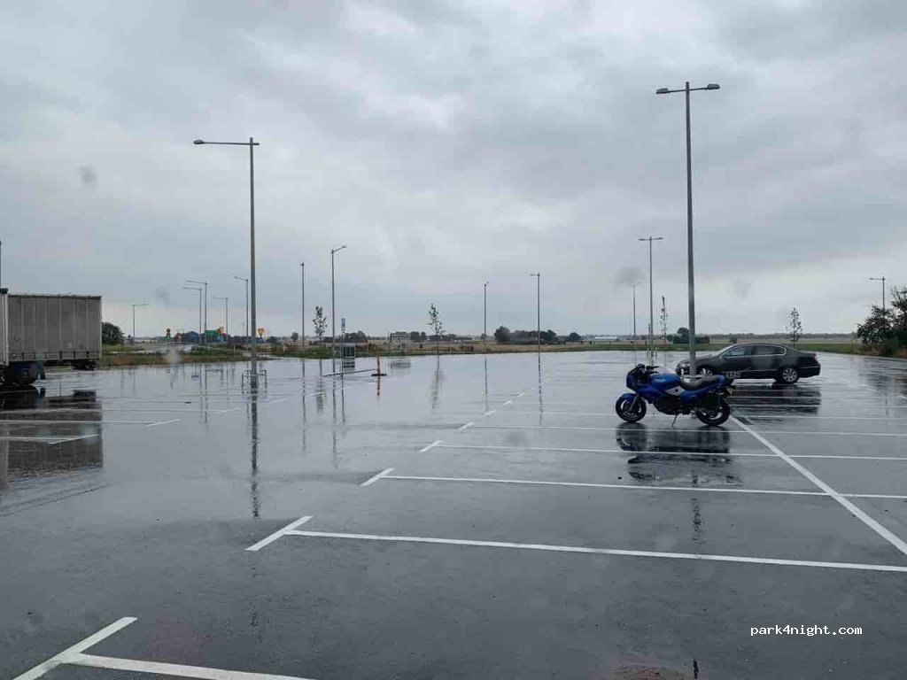 (237 91)  - 23 Flädie Mejeriväg — foto 2